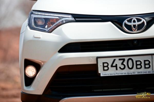 Тест-драйв Toyota RAV4 2016: время реформ